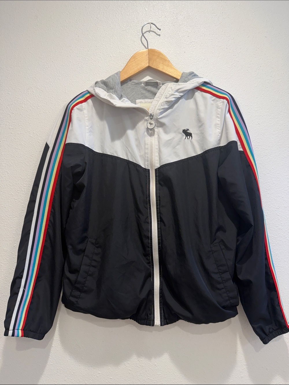 Abercrombie Kids Color-Stripe Hooded Windbreaker Jacket Black & White Size 13 14